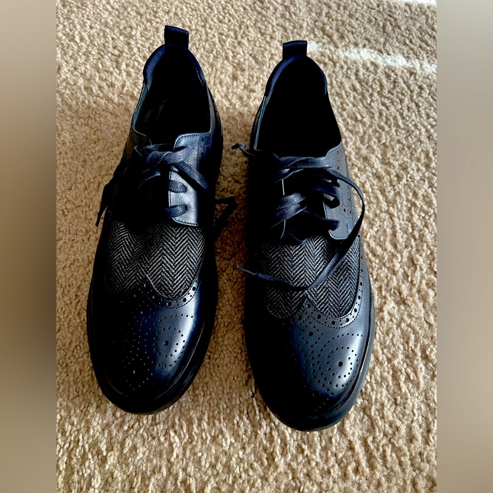 ZANZARA MENS SHOES SIZE US11. UK 10 1/2